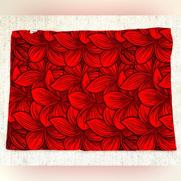 TANOA Sarong - Picture 1 of 4